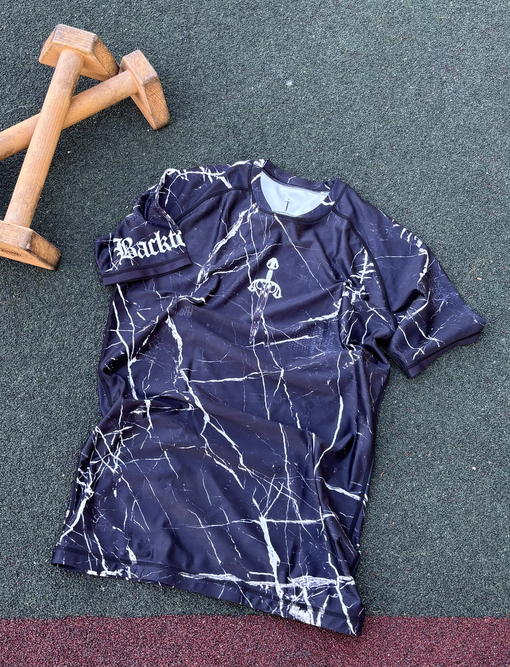 BLOODGRIP RASH GUARD - NEGRO